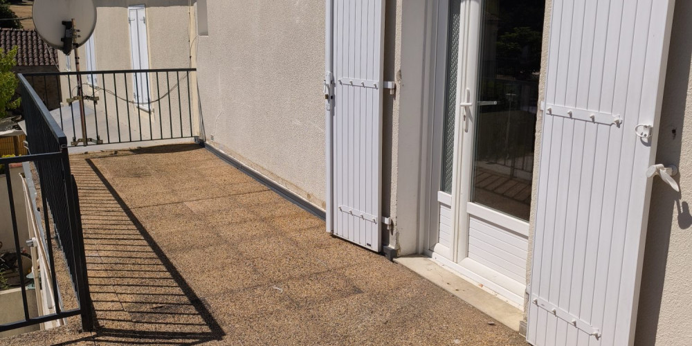 appartement à SARLAT LA CANEDA (24200)