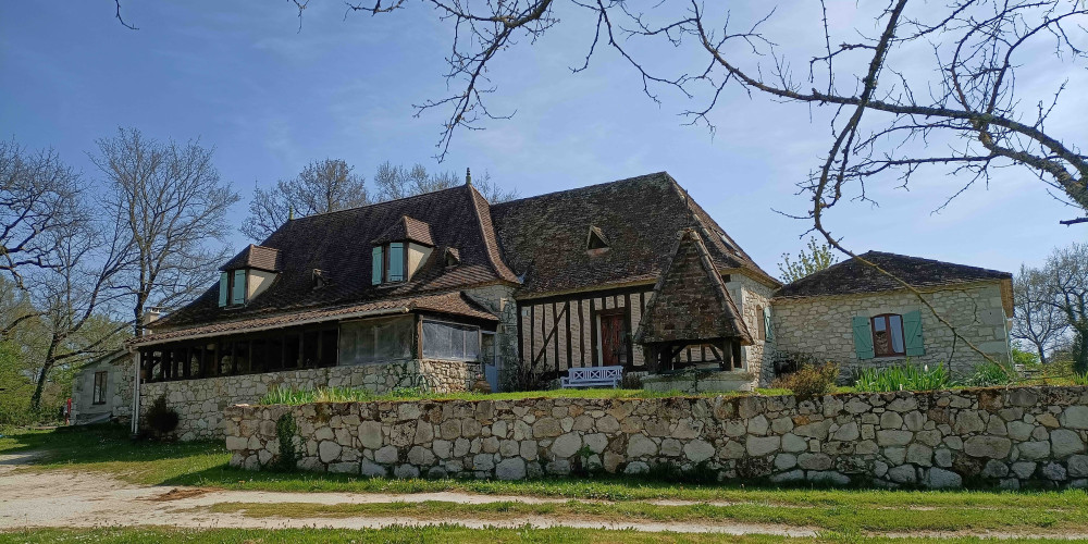 maison à ISSIGEAC (24560)