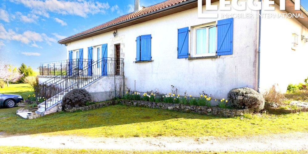 maison à LA ROCHEBEAUCOURT ET ARGENTINE (24340)