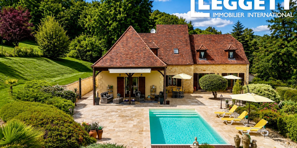 maison à SARLAT LA CANEDA (24200)