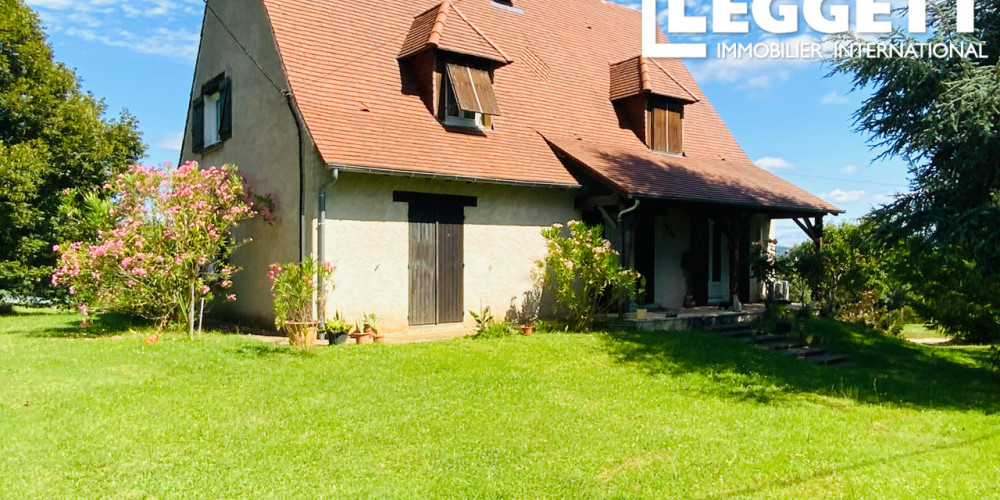 maison à MONTIGNAC (24290)