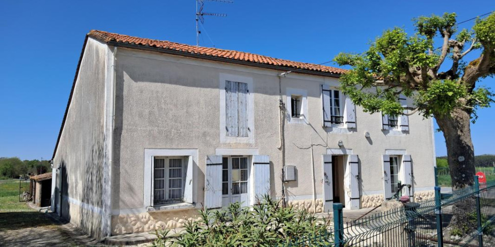 maison à RIBAGNAC (24240)