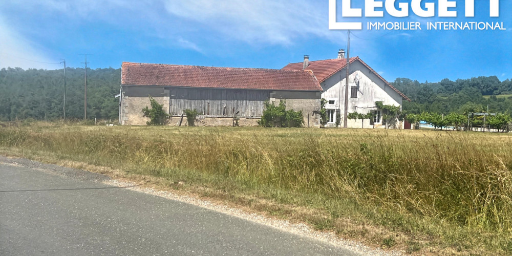 maison à LUSSAS ET NONTRONNEAU (24300)