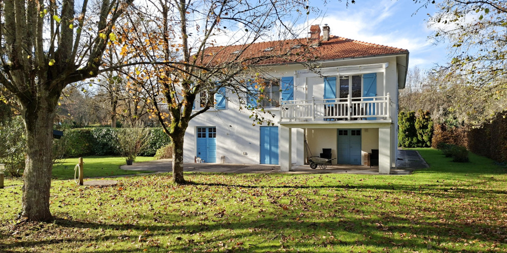 maison à ST ASTIER (24110)