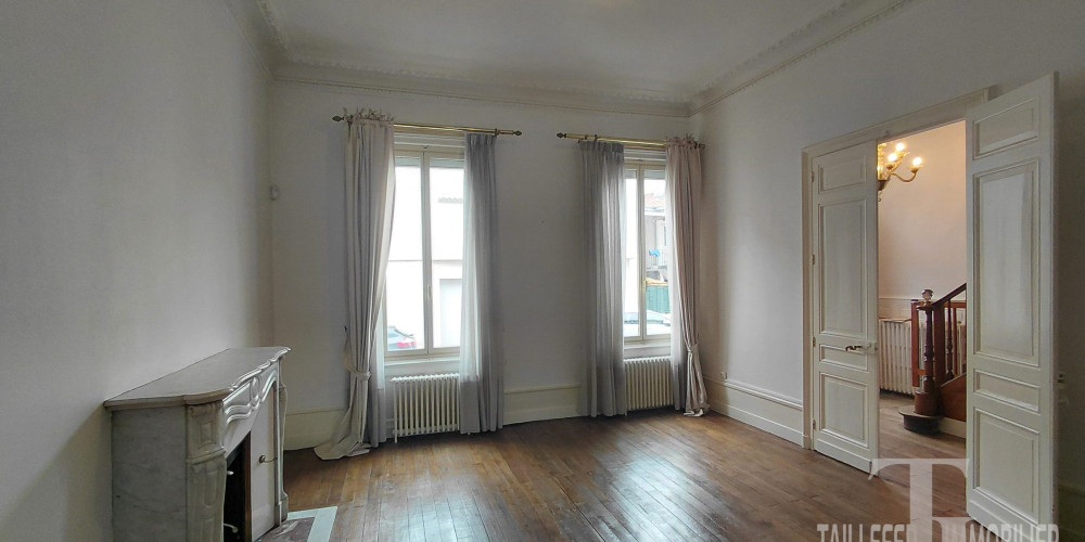 maison à PERIGUEUX (24000)
