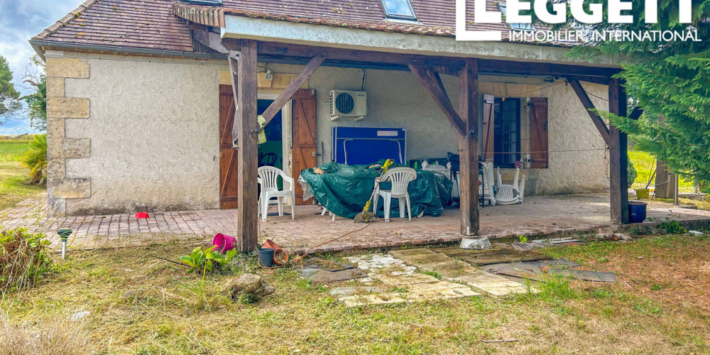 maison à LACROPTE (24380)