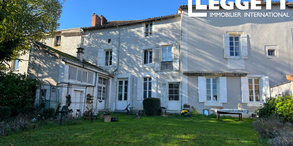 maison à THIVIERS (24800)