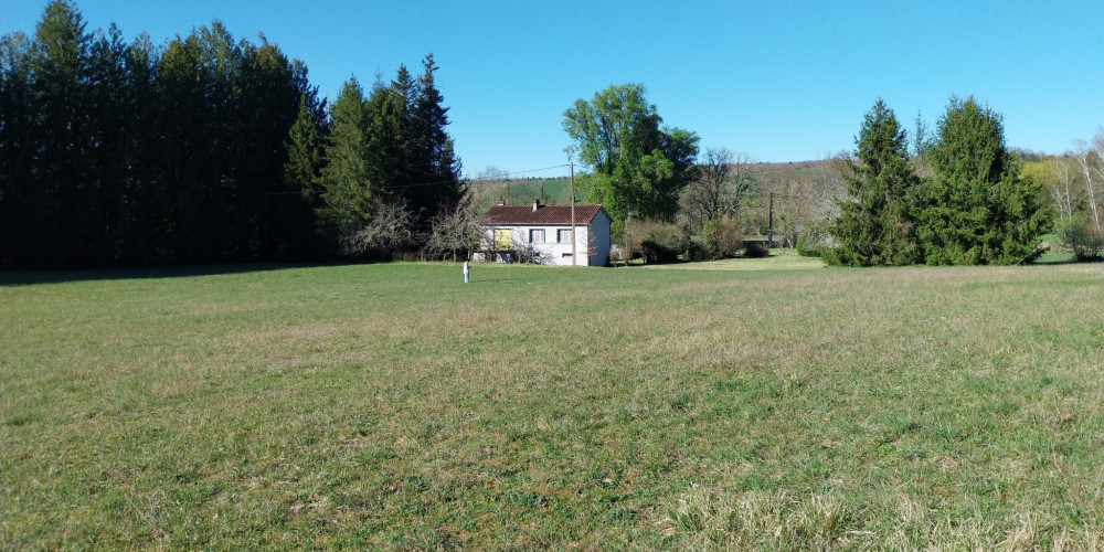 maison à VIEUX MAREUIL (24340)