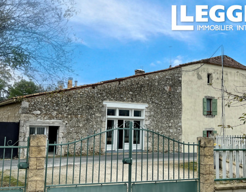 maison  EYMET
