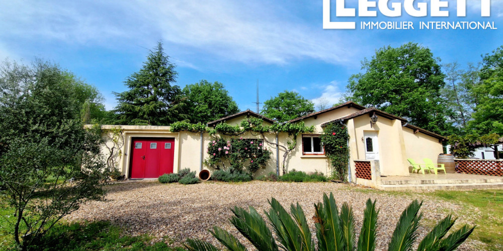 maison à LE PIZOU (24700)