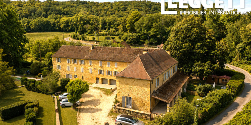maison à SARLAT LA CANEDA (24200)