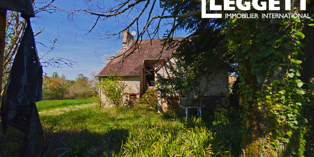 maison à HAUTEFORT (24390)