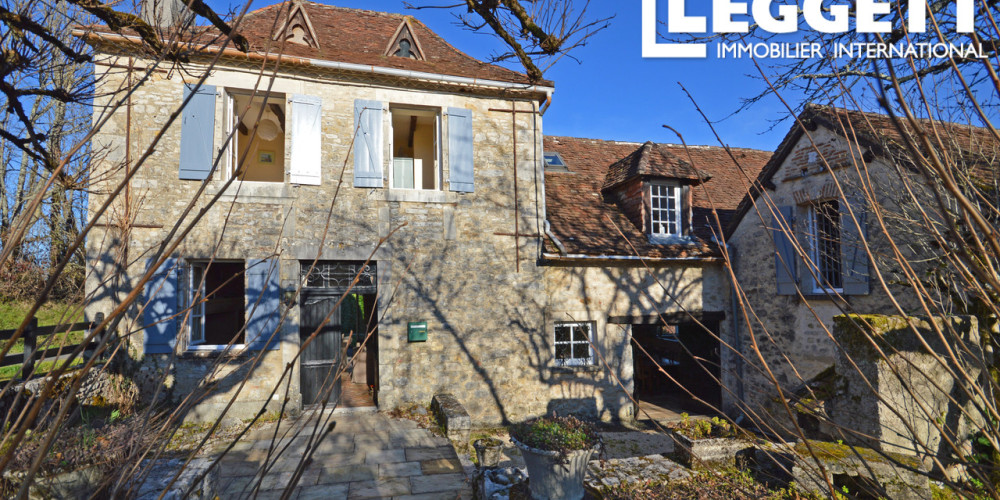 maison à AJAT (24210)