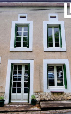 Maison  LA TOUR BLANCHE