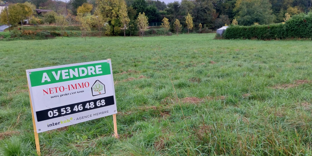 terrain à CHANCELADE (24650)