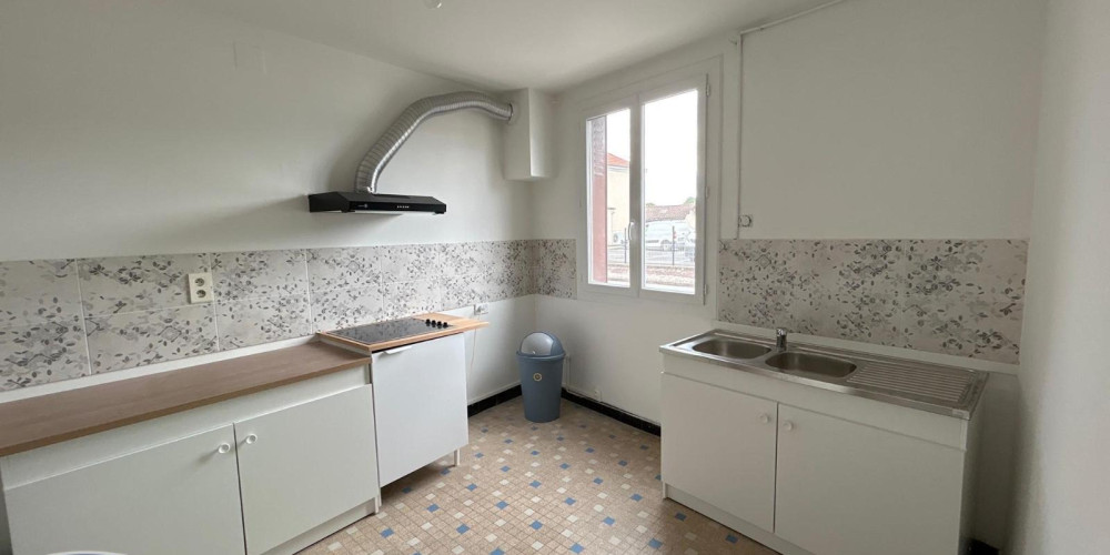 appartement à VILLETOUREIX (24600)