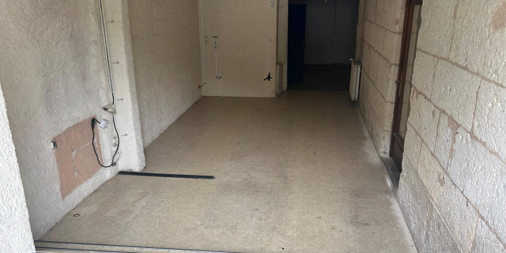 local commercial à PERIGUEUX (24000)