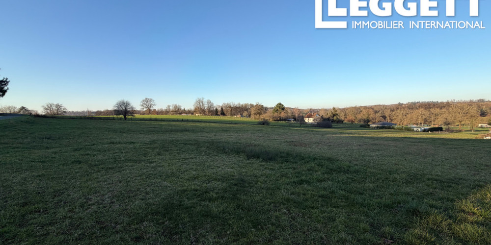 terrain à THIVIERS (24800)