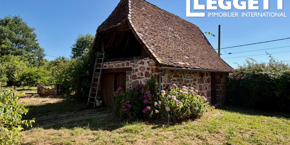 maison à HAUTEFORT (24390)
