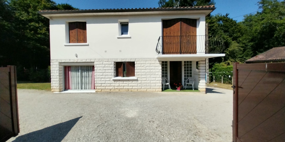 maison à ANNESSE ET BEAULIEU (24430)