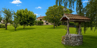 maison à LA ROCHE CHALAIS (24490)