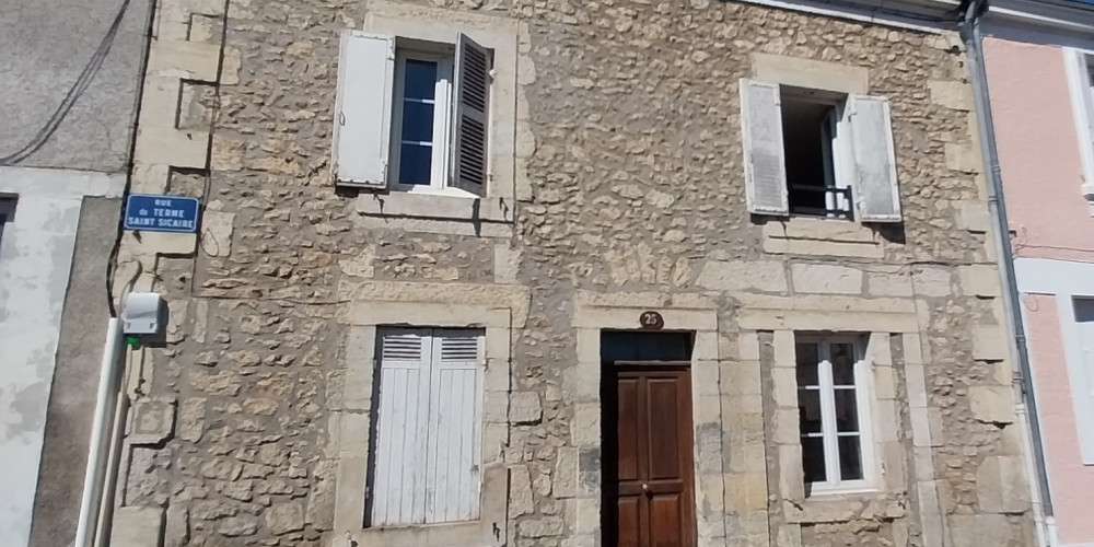 appartement à PERIGUEUX (24000)
