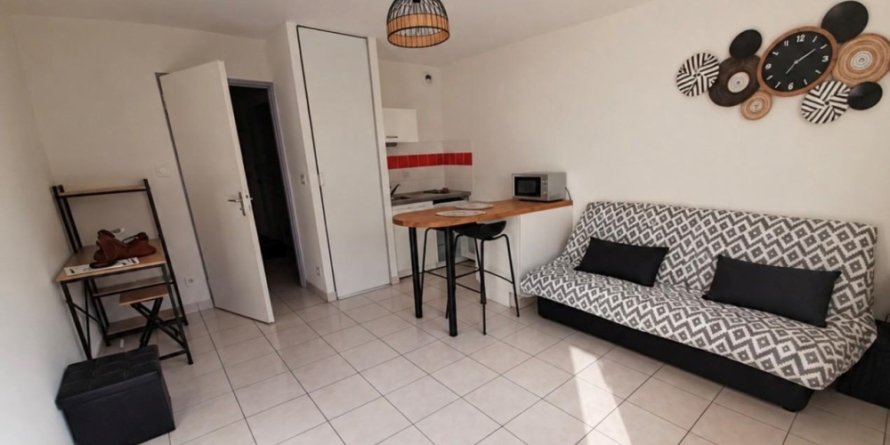 appartement à CHAMPCEVINEL (24750)