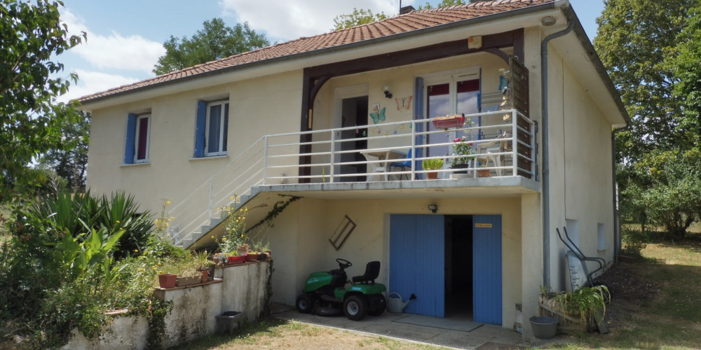 maison à ALLEMANS (24600)