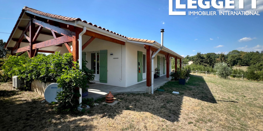 maison à ST ESTEPHE (24360)