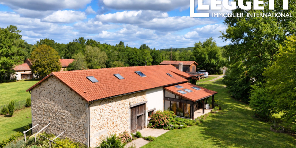 maison à BUSSEROLLES (24360)