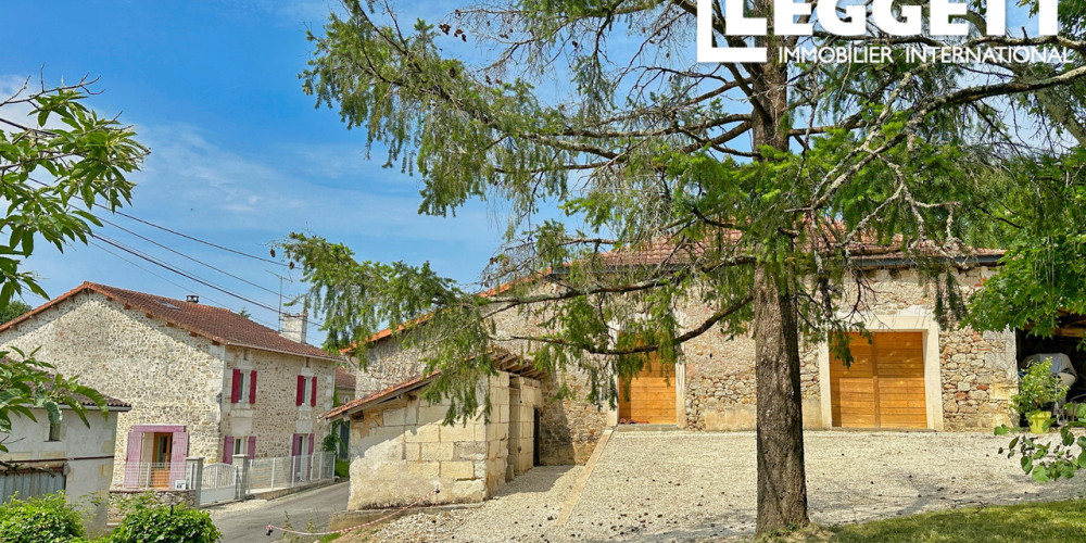 maison à PARCOUL CHENAUD (24410)