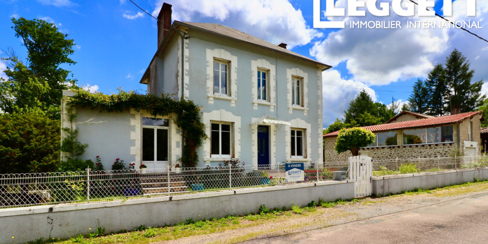 maison à PIEGUT PLUVIERS (24360)