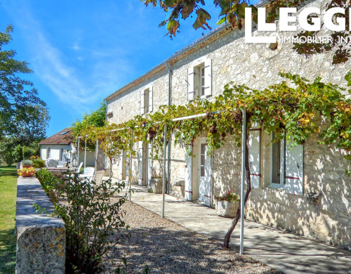 maison  EYMET