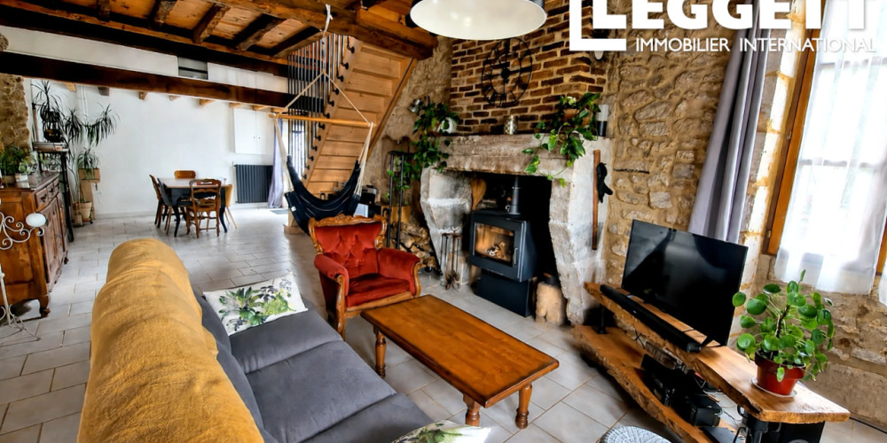 maison à LA JEMAYE (24410)