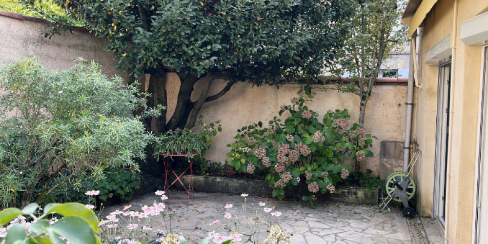 immeuble à BERGERAC (24100)