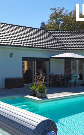 Maison  AZERAT