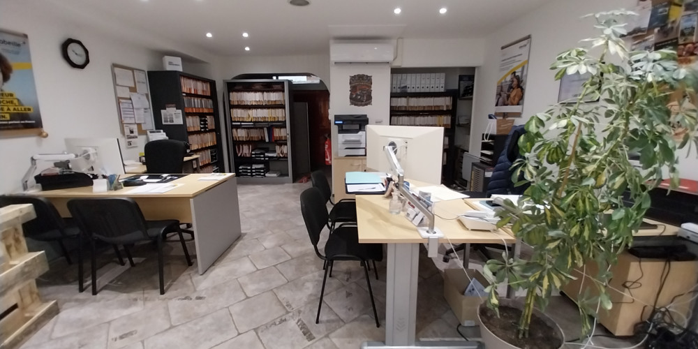 local commercial à VERGT (24380)