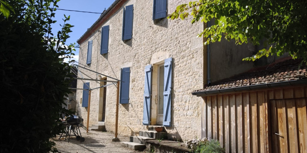 maison à CAZOULES (24370)