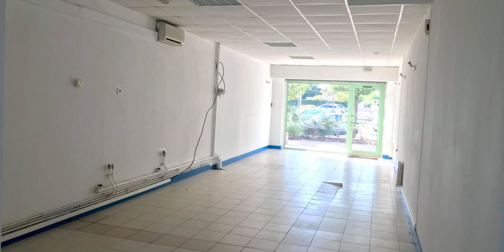 local commercial à BERGERAC (24100)