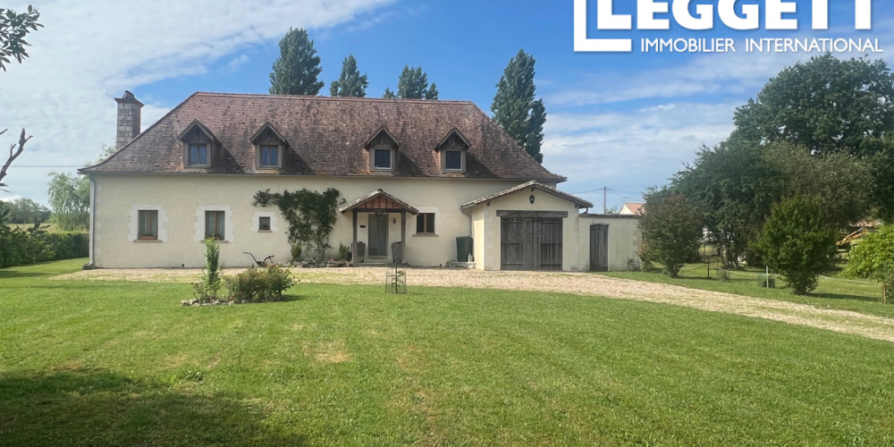 maison à MONTAZEAU (24230)