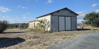 maison à LA ROCHE CHALAIS (24490)