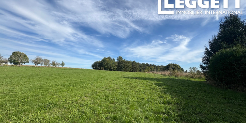 terrain à ST JORY DE CHALAIS (24800)