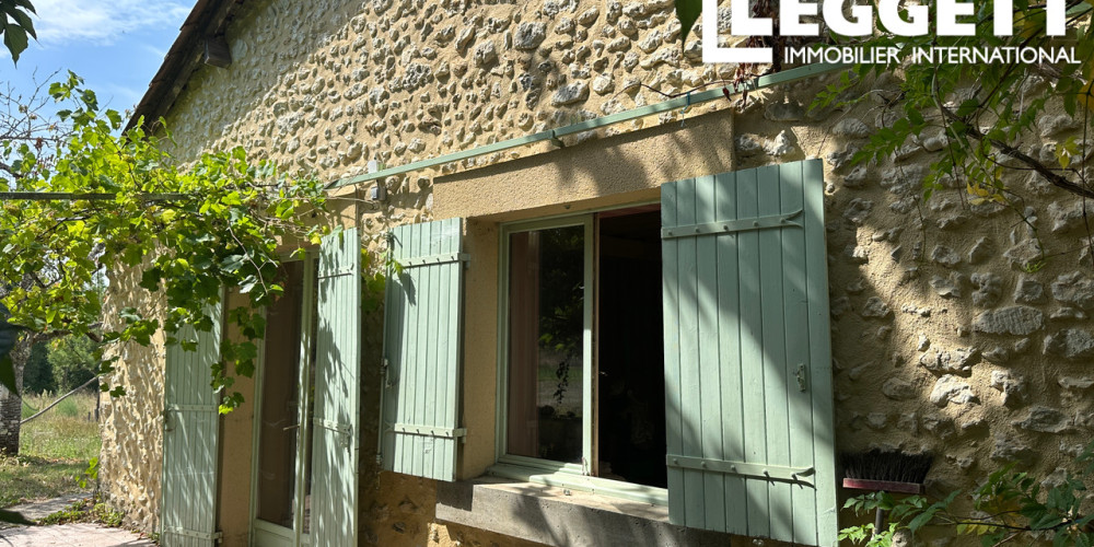 maison à ST AQUILIN (24110)