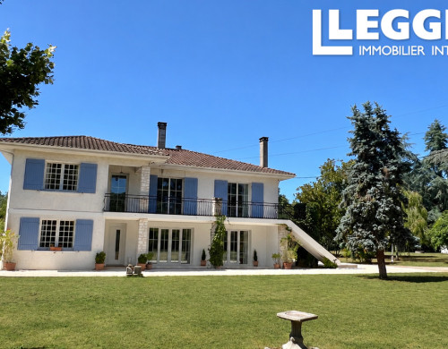 maison  EYMET