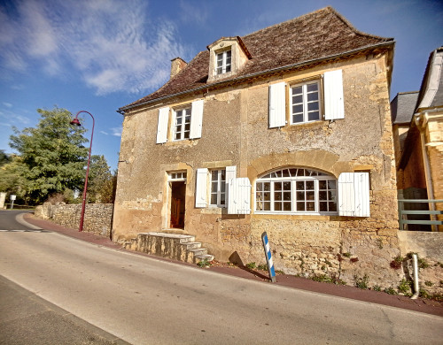 maison  ALLAS LES MINES