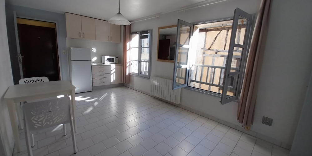 immeuble à PERIGUEUX (24000)