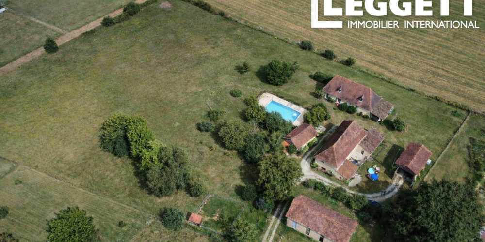 maison à ST AGNE (24520)