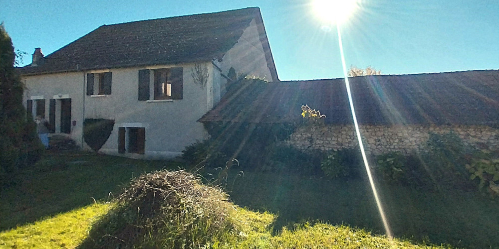 maison à BASSILLAC (24330)