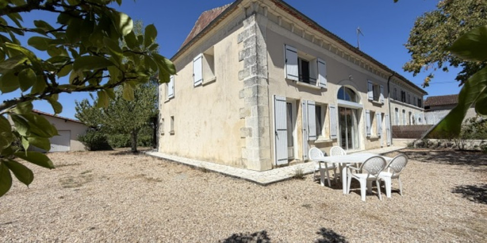 maison à PARCOUL CHENAUD (24410)