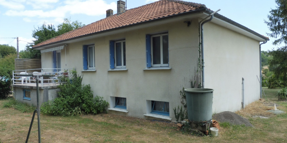 maison à ALLEMANS (24600)
